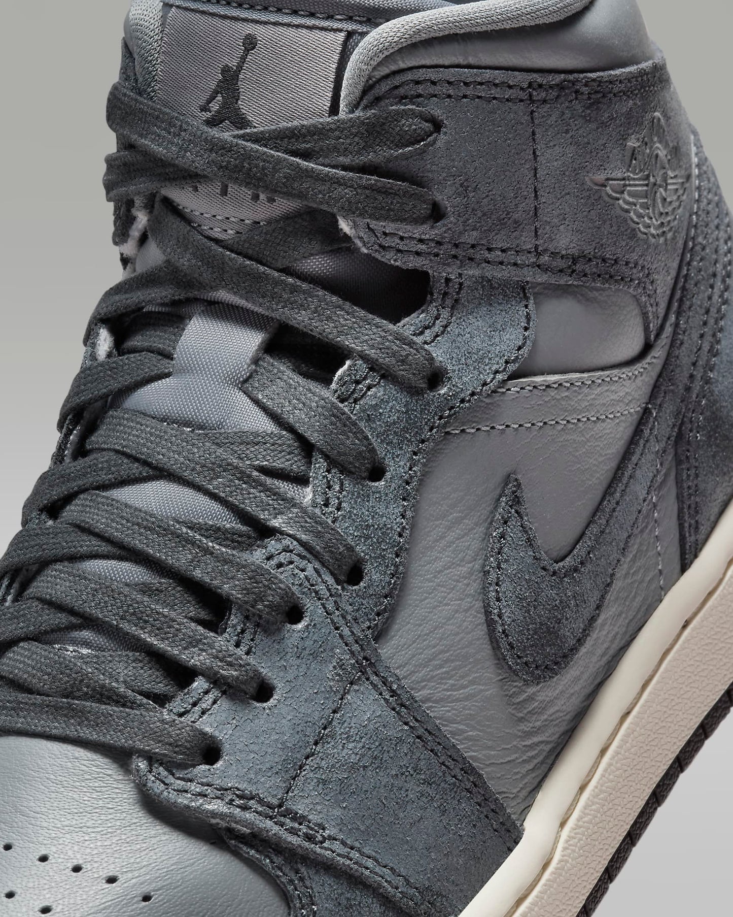 Air Jordan 1 Mid Distressed Smoke Grey (W)