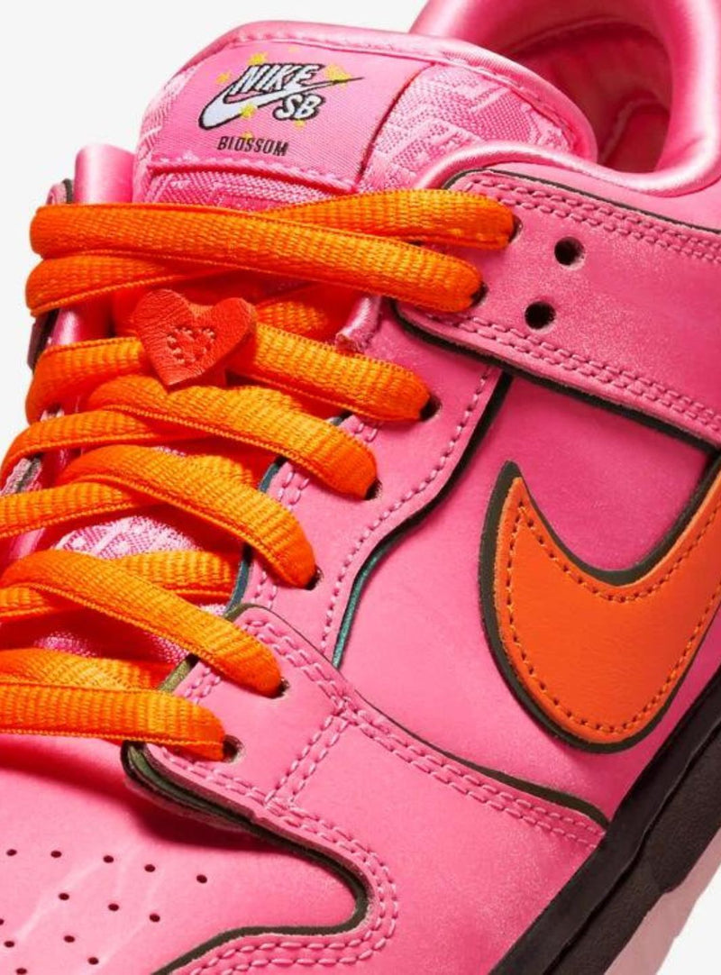 Nike SB Dunk Low The Powerpuff Girls Blossom